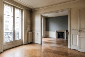 Acheter dans l’ancien : les points de vigilance à vérifier avant de signer